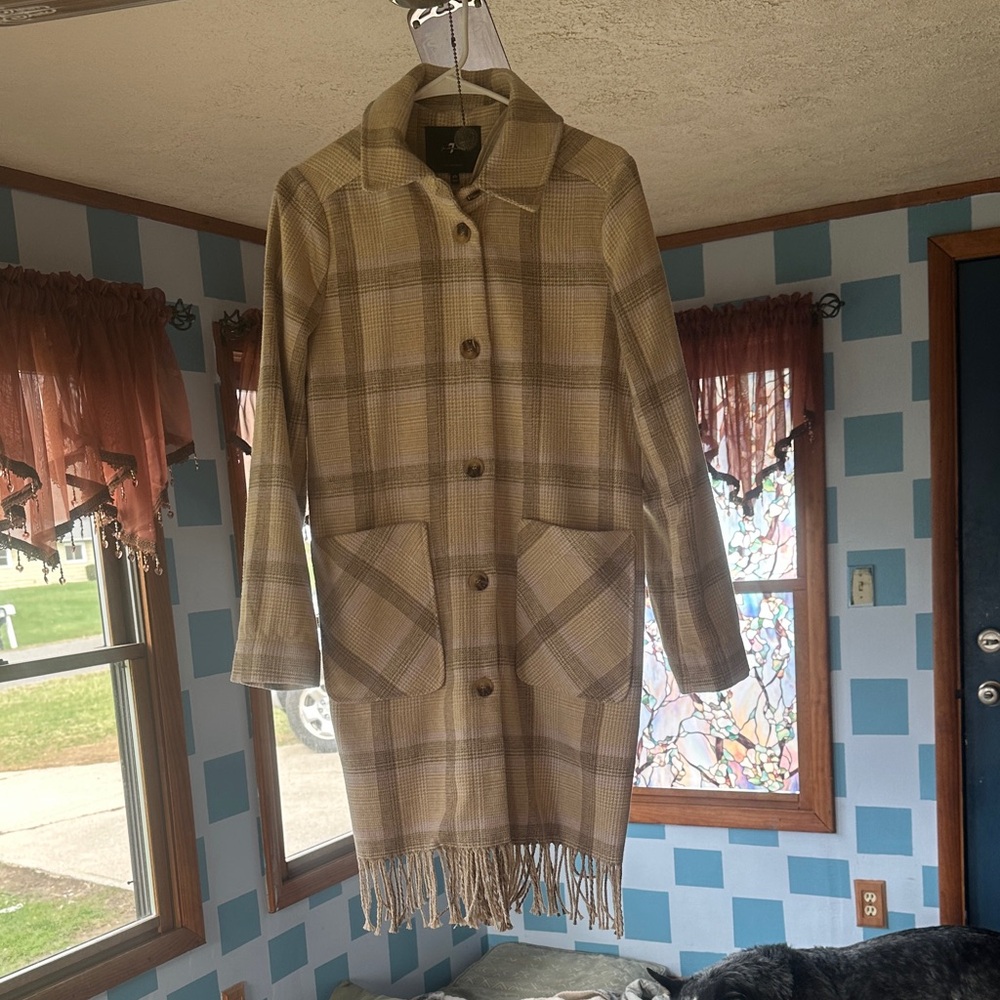 7 For All Mankind Beige Plaid Fringe Hem Coatigan